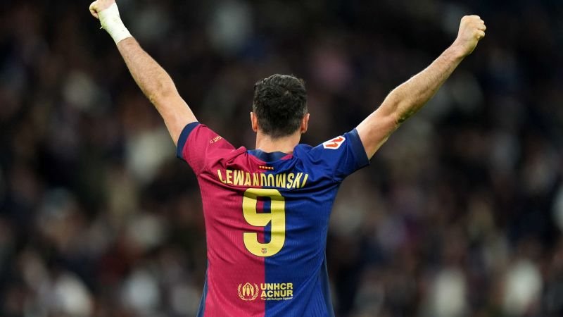 Barcelona arrasó al Real Madrid con una goleada en el Bernabéu