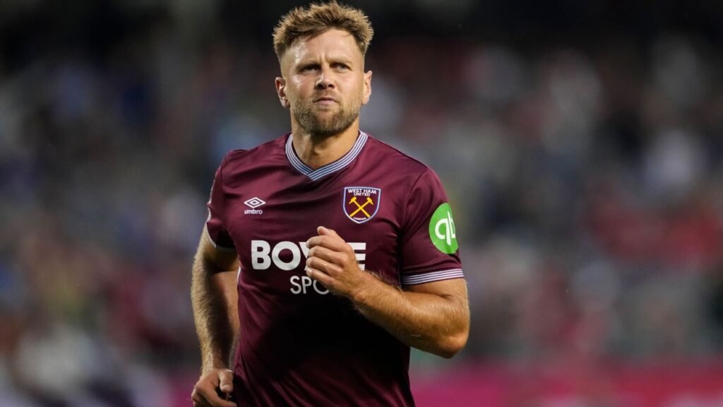 Con la ausencia de Santi, Fullkrug se perfila como opción para el AC Milan