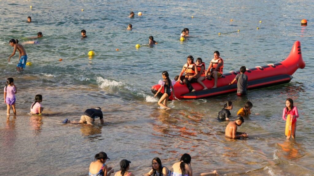 Disfruta de las playas seguras y limpias de Guerrero