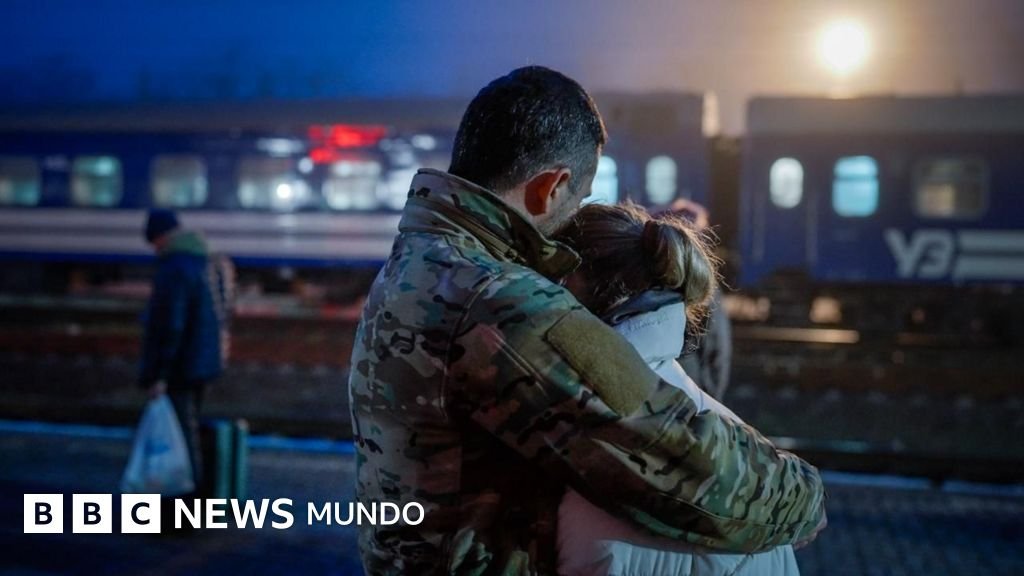 El "tren del amor": el viaje de las mujeres ucranianas a reunirse con sus esposos en la guerra contra Rusia
