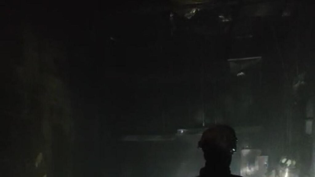 Evacuan a 400 personas de un centro comercial debido a un incendio en Nuevo León