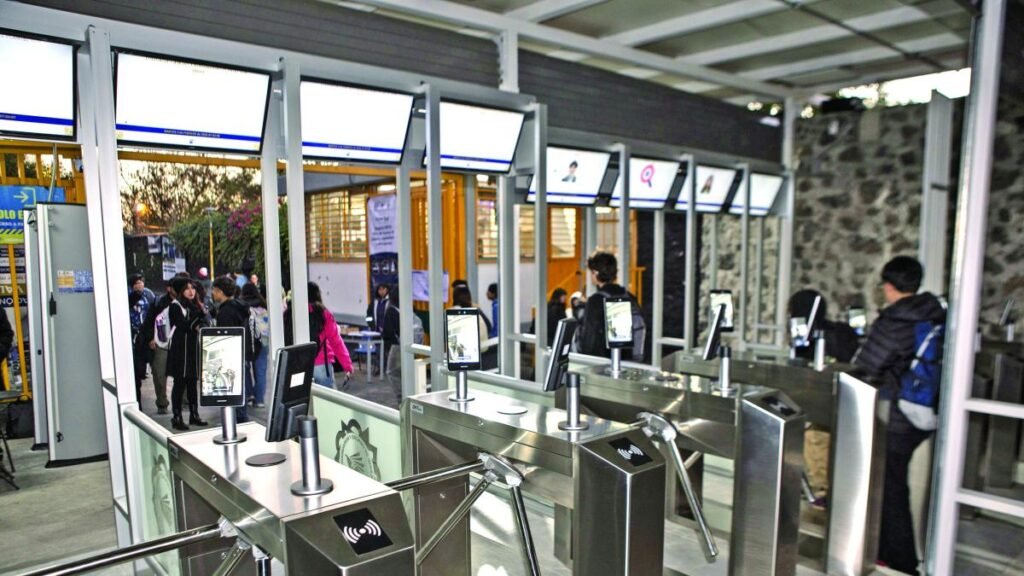 CCH Oriente implementará torniquetes para controlar el acceso