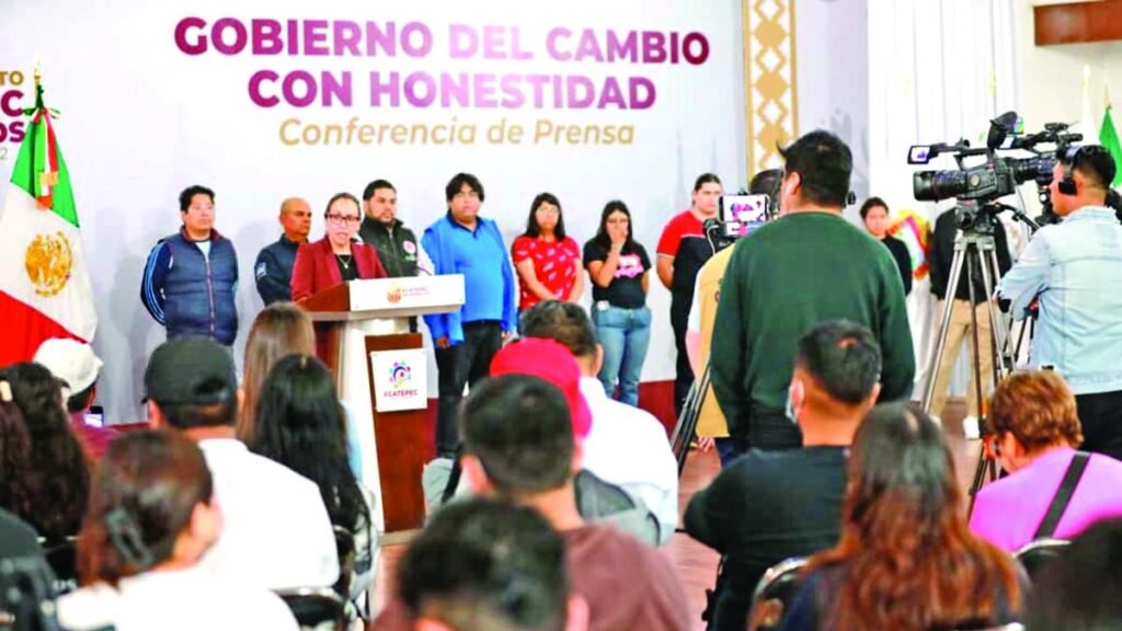 Estudiantes universitarios recibirán un apoyo de 1,250 pesos para sus pasajes.