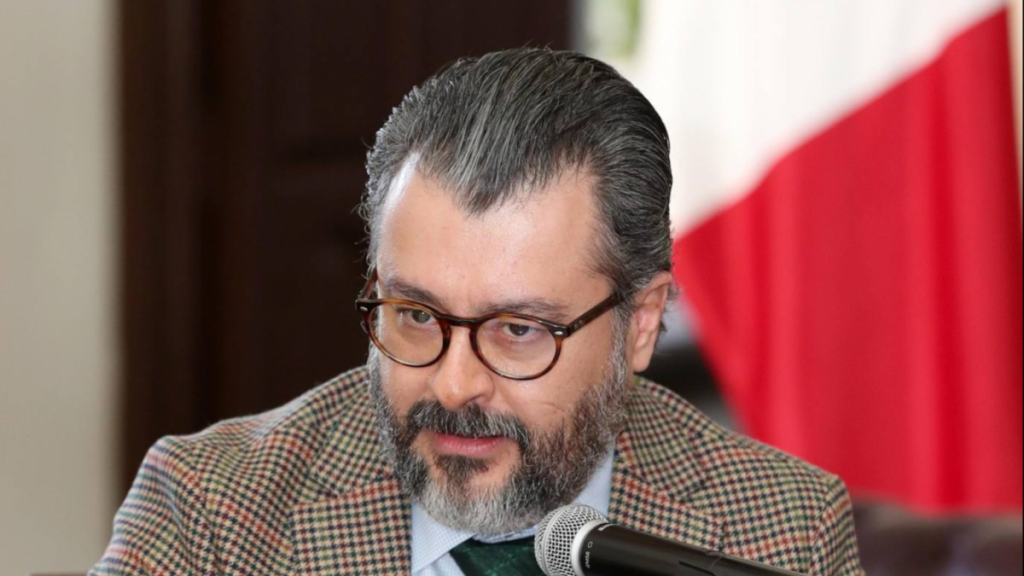 El presidente del TEPJF aboga por una reforma electoral participativa y analizada.