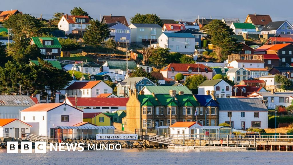 Las Malvinas son "del Reino Unido", afirma el gobierno británico tras rumores sobre el cambio de postura de EE.UU.