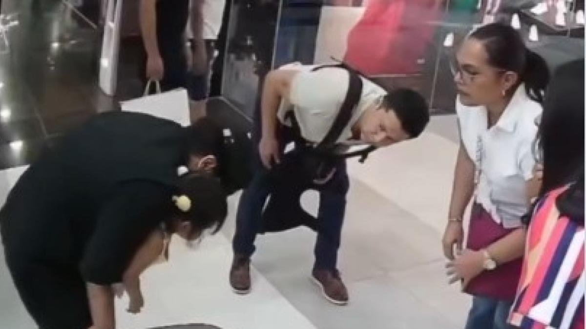 VIDEO: Chico rescata a una niña de un peligroso atragantamiento con un caramelo en Tampico