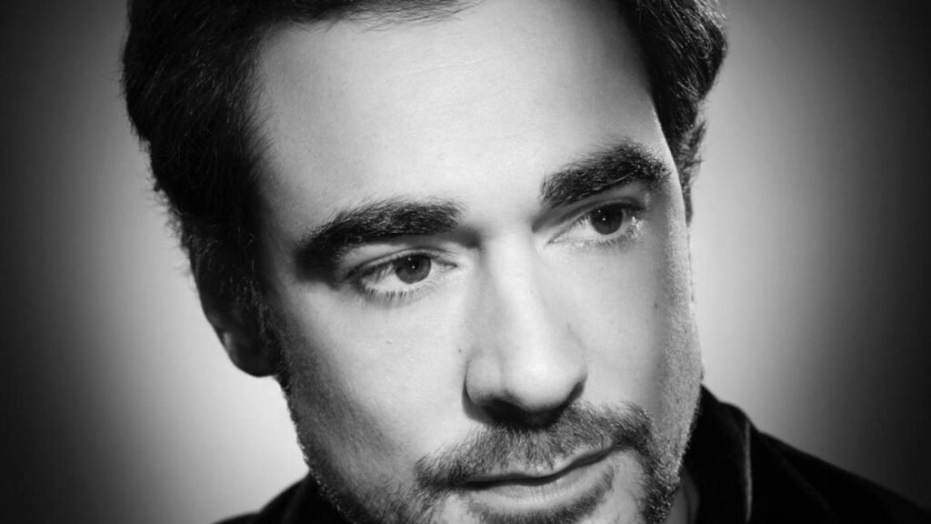 Arnaud Denis: La batalla del actor francés contra la enfermedad que lo llevó a la eutanasia
