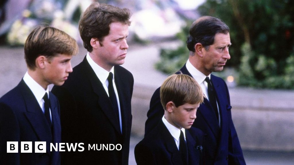 El hermano de Diana de Gales revela que Carlos III le comentó que pronto "se olvidaría" de la princesa tras su fallecimiento.