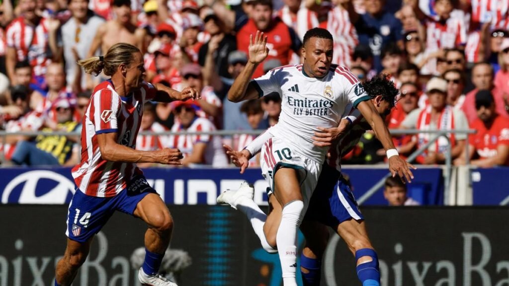 Mbappé se enfoca en la autocrítica tras la derrota del Madrid en el derbi, dejando atrás a Mourinho
