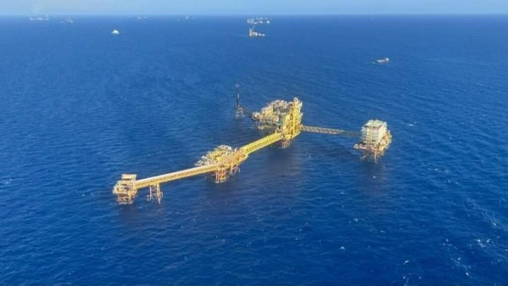 Pemex presenta avances en la reparación del ducto marino del campo Ek-Balam tras la fuga