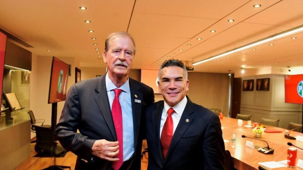 Sheinbaum reprocha el encuentro de Fox con 'Alito' rumbo al 2027: “regresan a la corrupción”